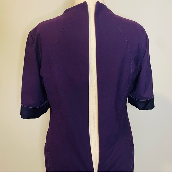 Delta Airlines Zac Posen Flight Attendant Dress Passport Plum, Gold Buttons - Picture 15 of 16